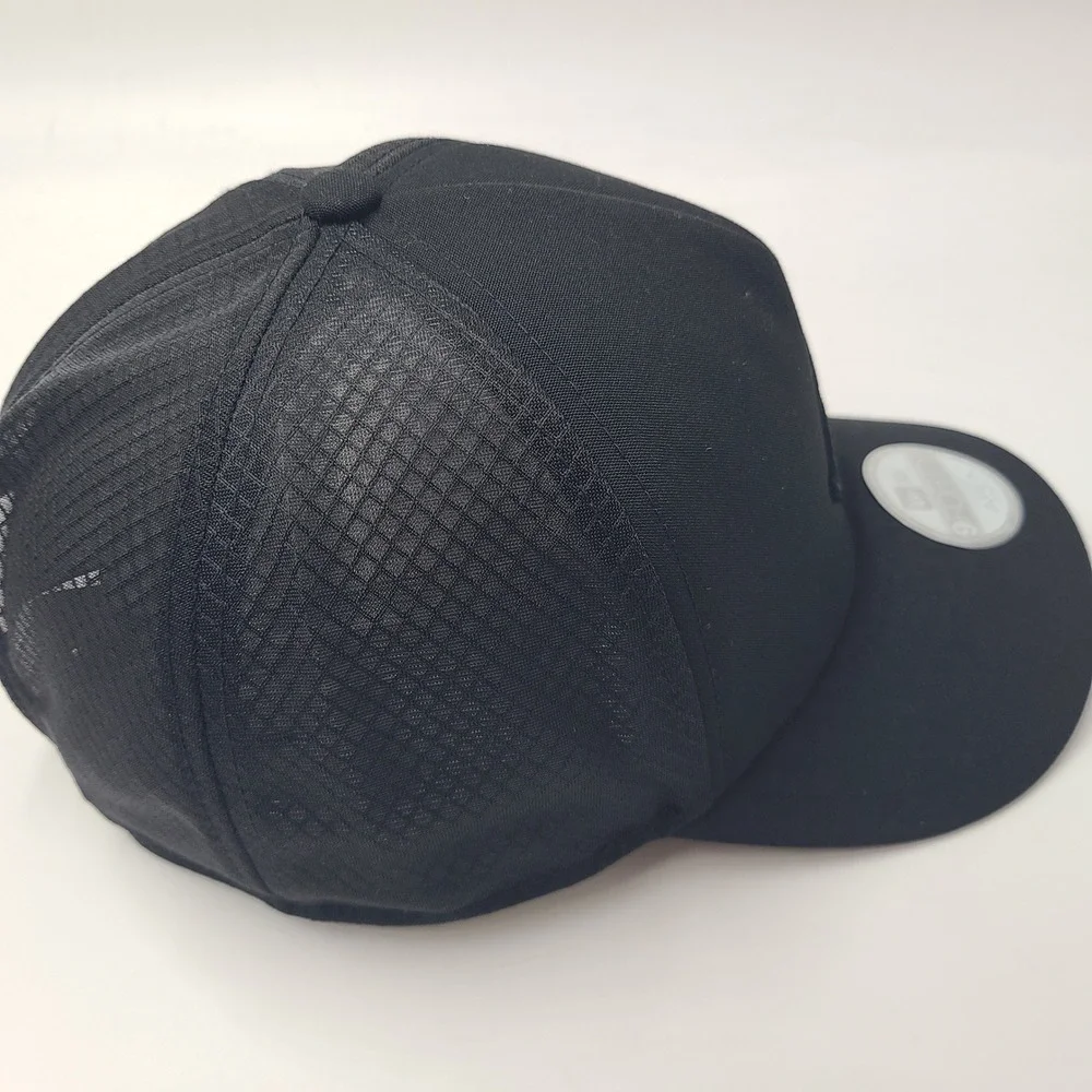 Women Atlanta Braves Hat Snapback Trucker Mesh New Era 9Forty Black MLB Apex